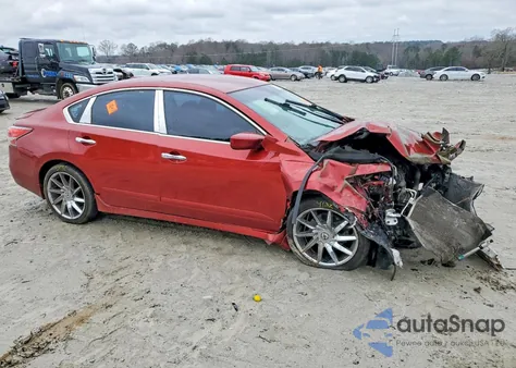 2014 Nissan Altima 2.5 z USA, uszkodzony, nr VIN 1N4AL3AP2EC174320